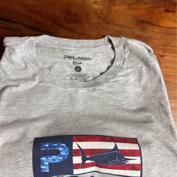 pelagic shirts size large - Picture 9 of 10